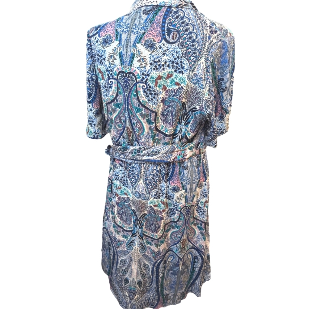 T Tahari Stripe Belted Shirt dress In Blue Paisley Print...Size 2X - Picture 3 of 7